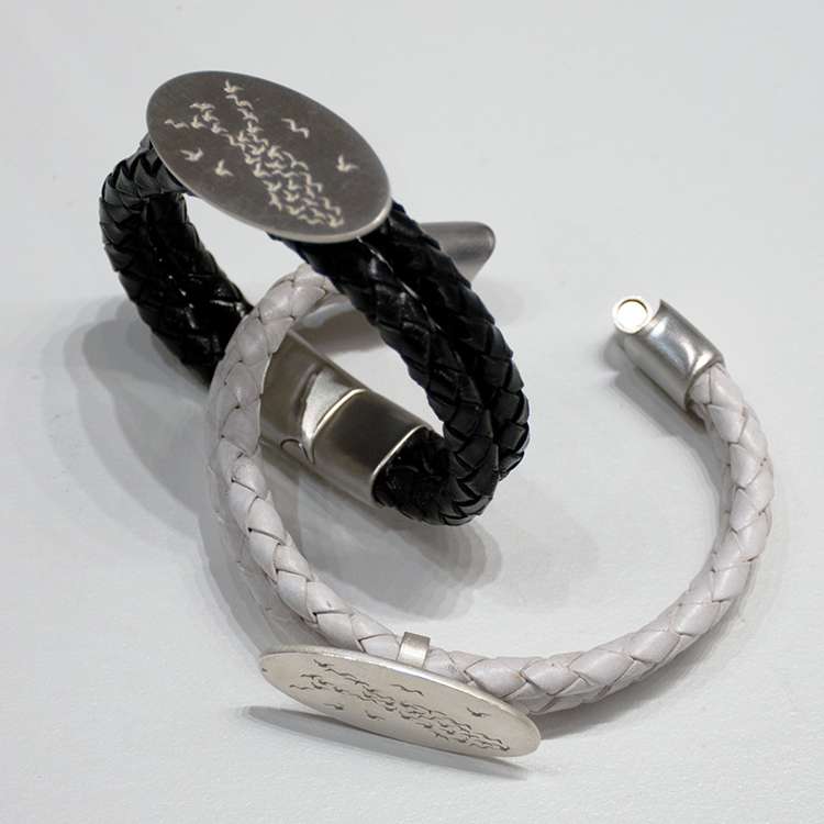 Armband_moevensee_schwarz_weiss