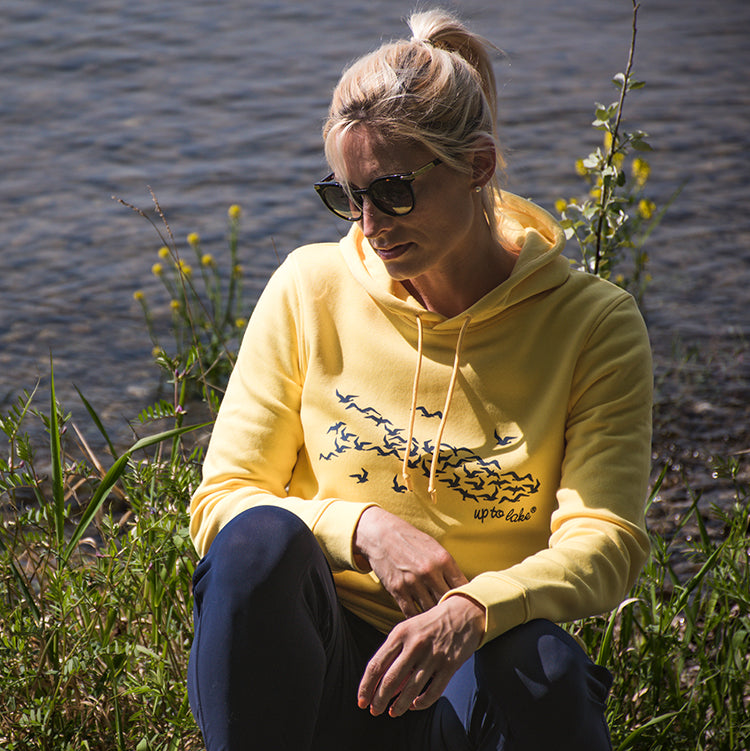 Hoodie_Gelb_blau_DSC0276