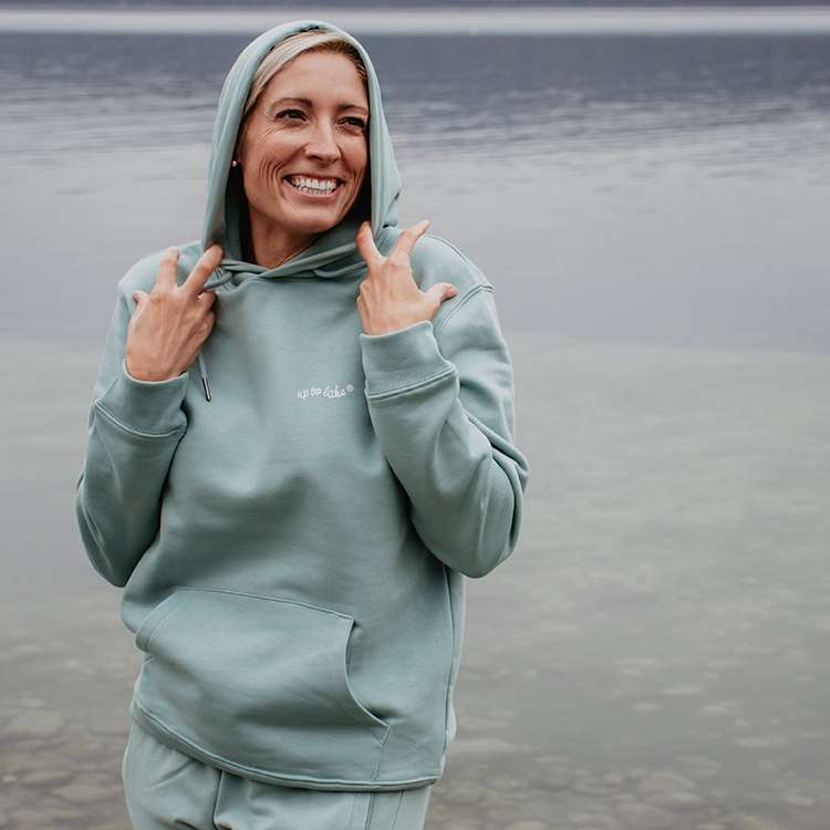 Unisex-Kapuzensweatshirt mit Leo Design auf dem Rücken