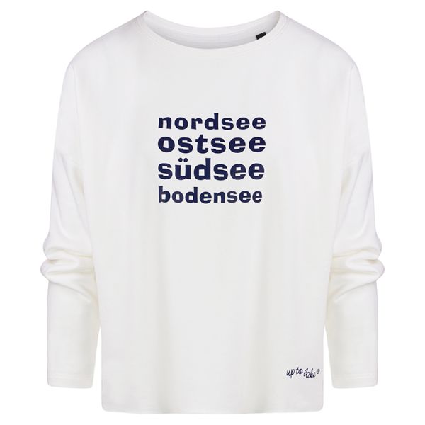 Kuschel-Sweatshirt mit "Nordsee, Ostsee, Südsee, Bodensee" Print für alle Reiselustigen